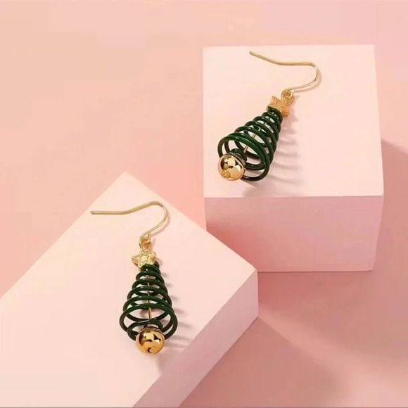 Spiral Christmas Tree Earrings - Picture 5 of 7